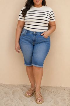 Picture of PLUS SIZE STRETCH DENIM BERMUDA